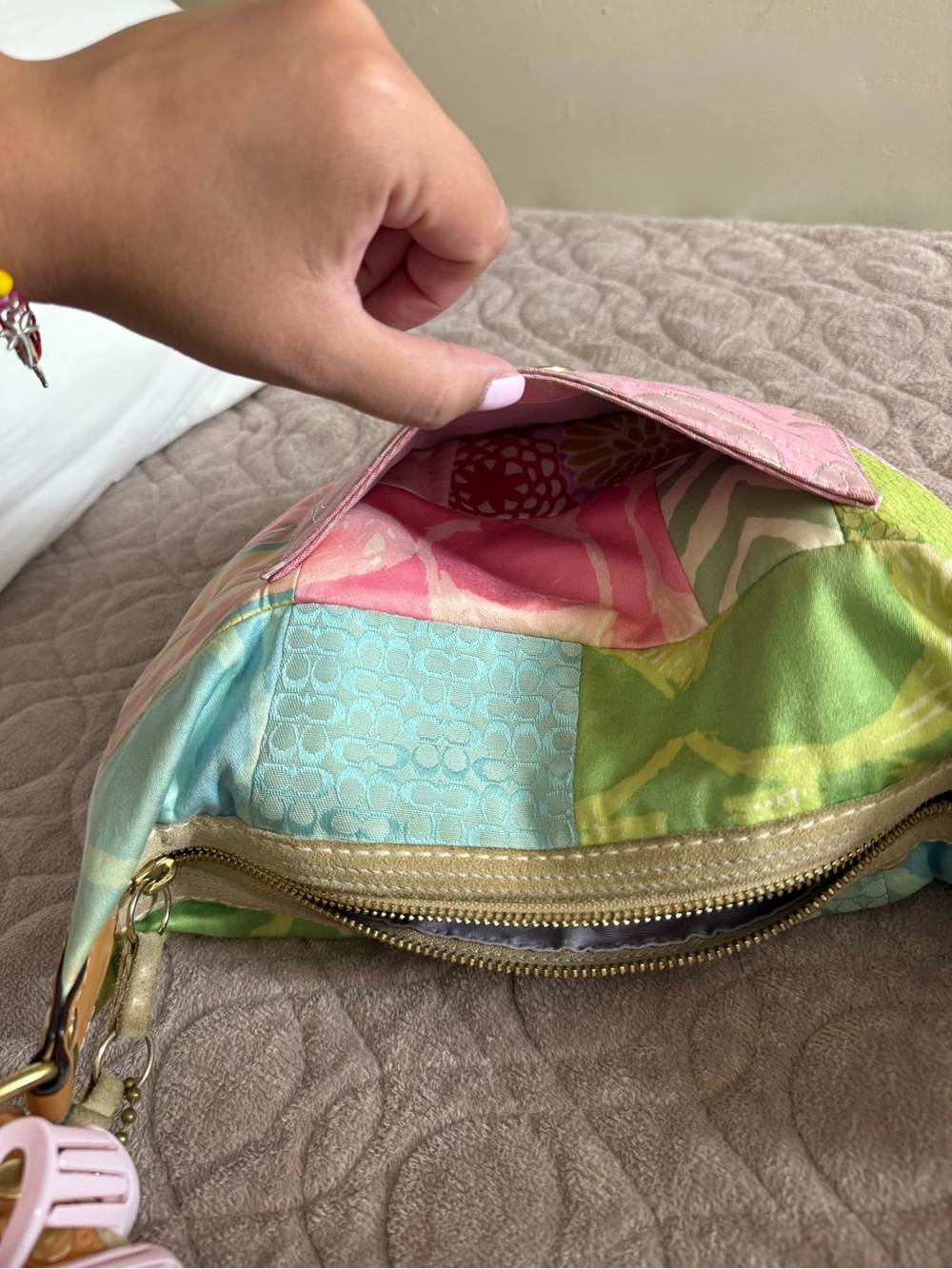 Coach Vintage Y2K colorful patchwork shoulder bag - Picture 12 of 12
